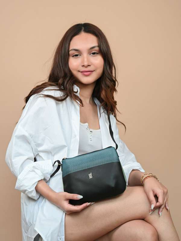Baggit women's sling bag sales