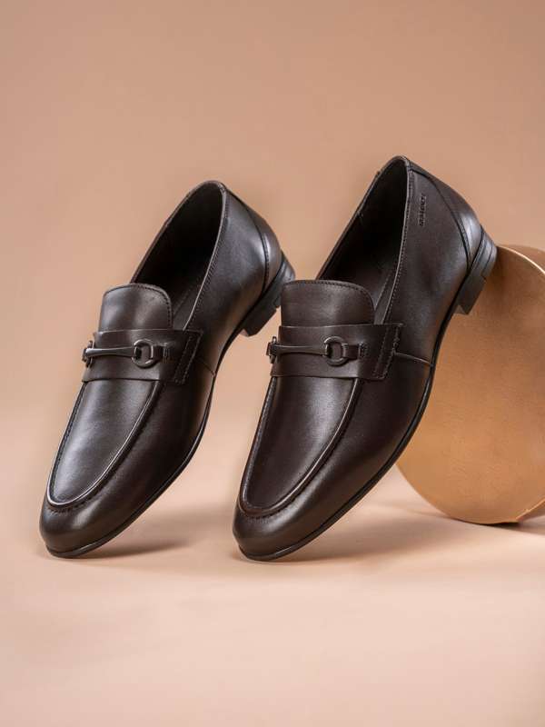 Buy Red Tape Loafers At Best Prices on Myntra
