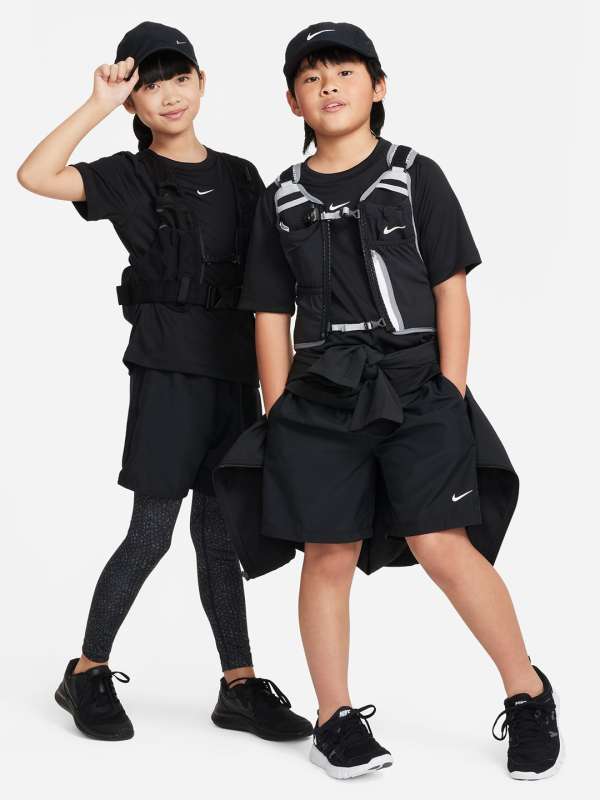Boys Nike Apparel Buy Boys Nike Apparel online in India