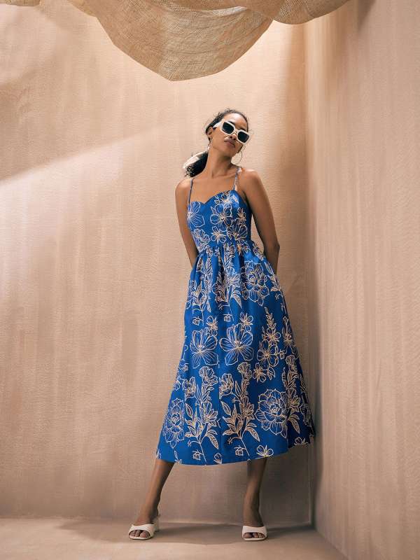 Gowns for womens low price sale