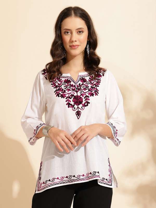 Short Kurtis For Women Buy Short Kurtis Online Myntra
