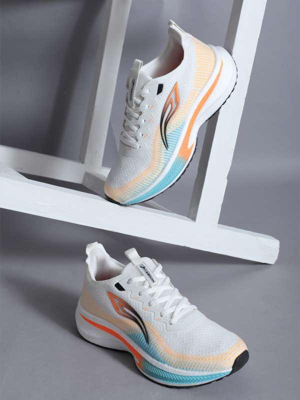 Branded shoes under 2000 shop