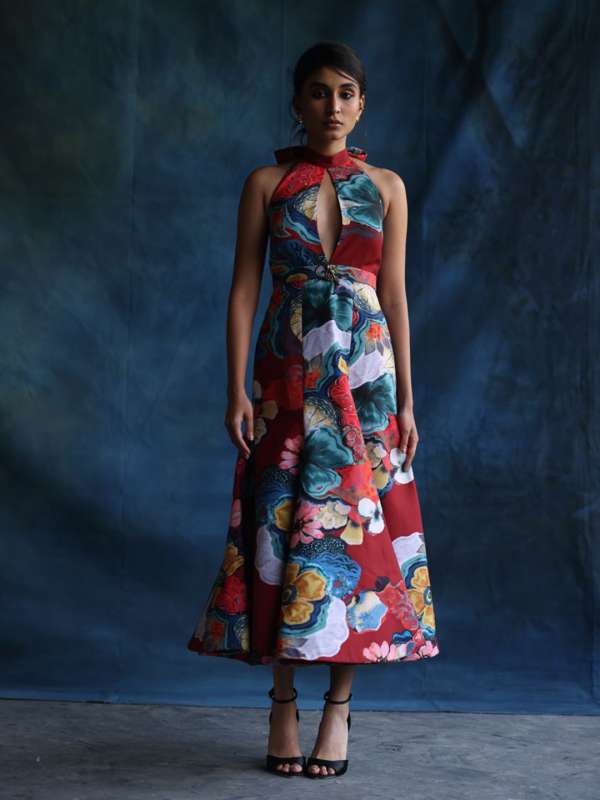 Geethika kanumilli dresses online clearance