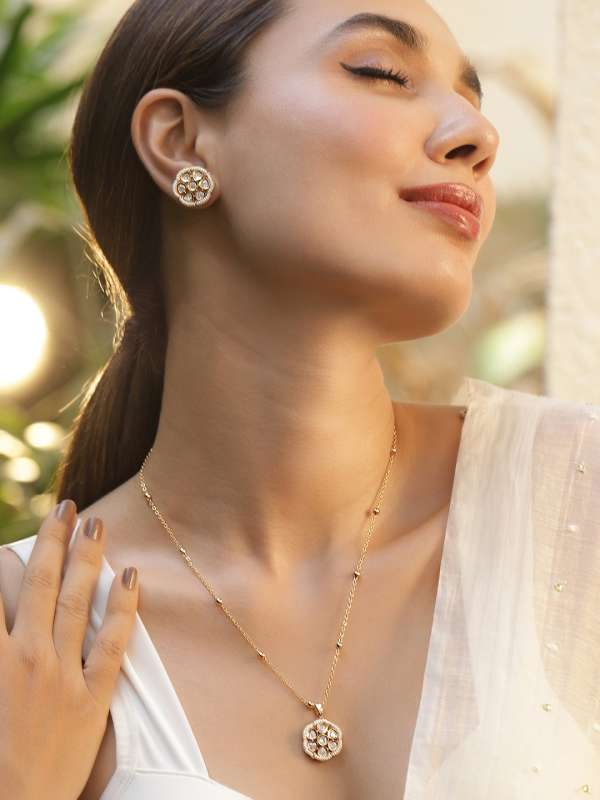 Pendants Earring And Pendant Set Earrings Jewellery Buy Pendants Earring And Pendant Set Earrings Jewellery online in India