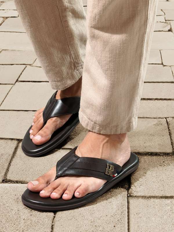Myntra slippers and sandals deals