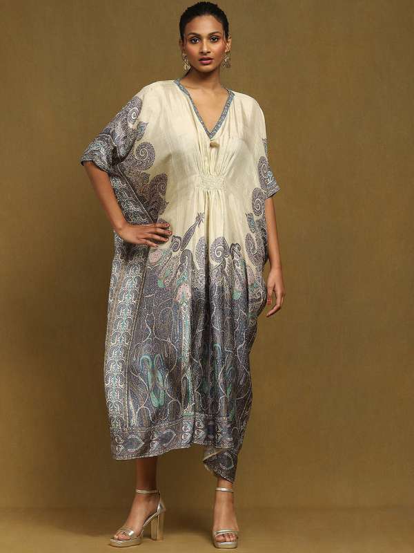 Off White Women Kurta Oliver Color Cocktail Roadter Ritu Kumar Zoeyam Prakhya Vaami Buy Off White Women Kurta Oliver Color Cocktail Roadter Ritu Kumar Zoeyam Prakhya Vaami online in India