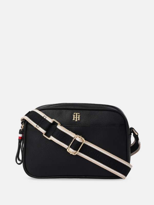 Tommy hilfiger purses india 2025