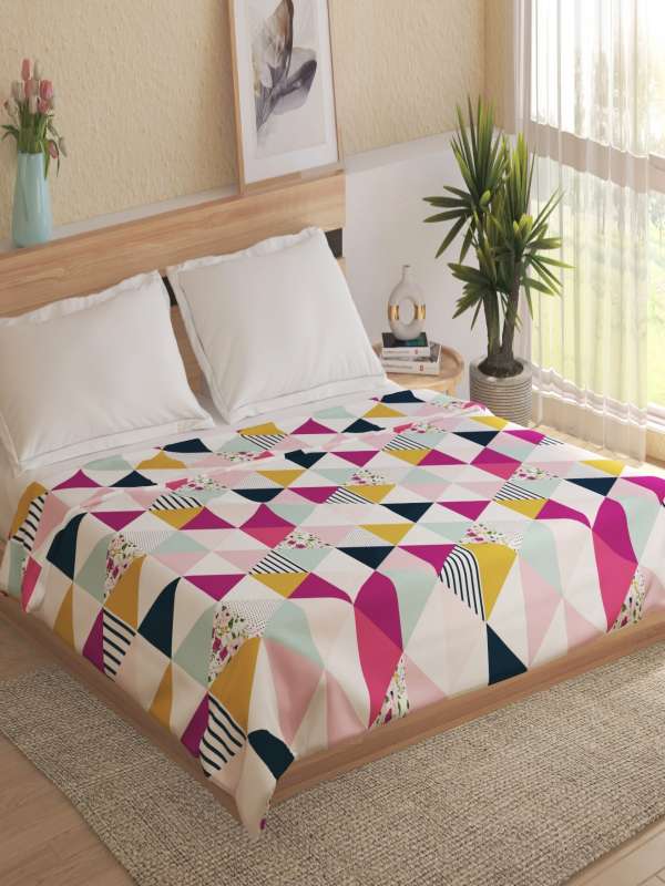 Home centre blankets set new arrivals