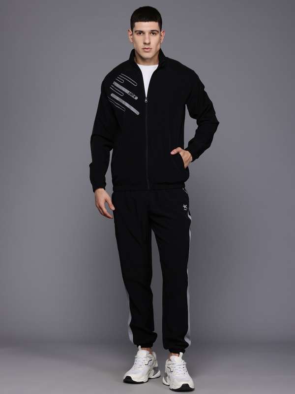 Buy sportswear online india clearance