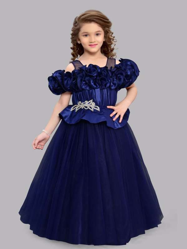 Flared gowns online top
