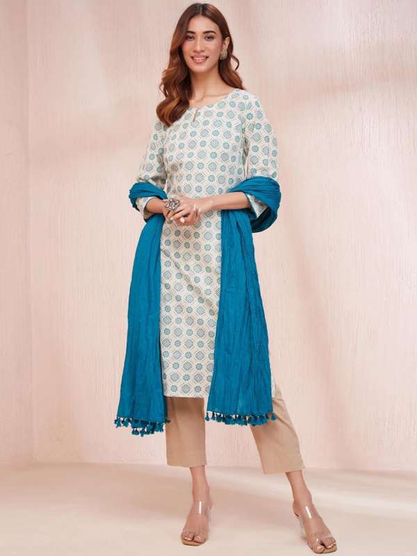 Fabindia indo western store