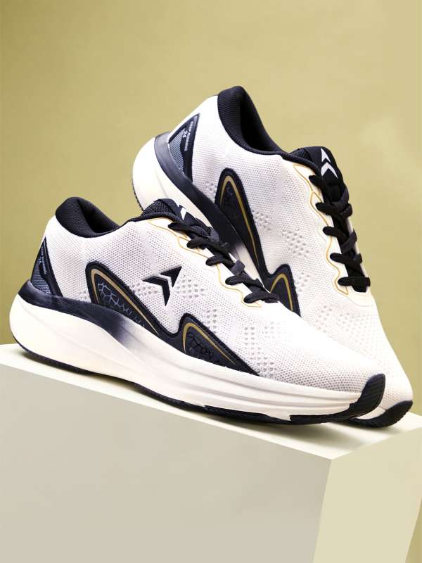 Men s X Radiant Gtx Multifunctional Shoes 6958702.htm Buy Men s X Radiant Gtx Multifunctional Shoes 6958702.htm online in India