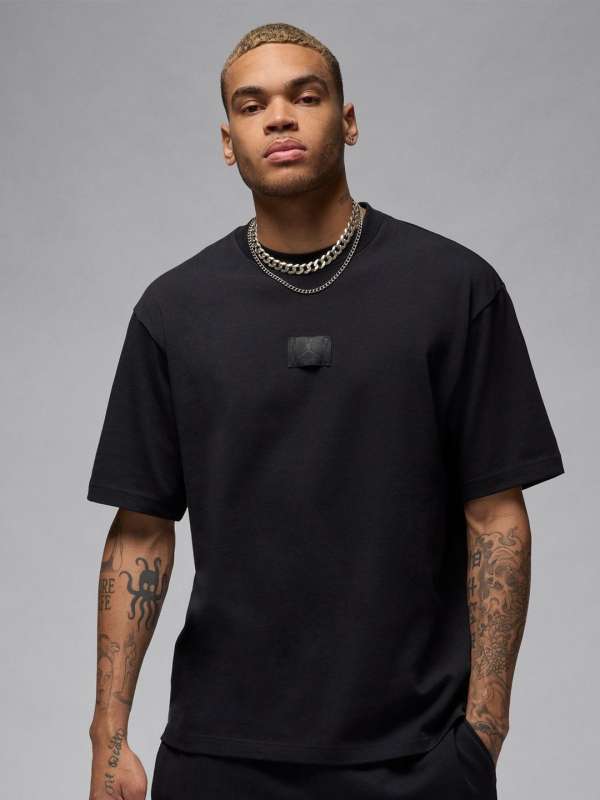 Nike TShirts Buy Nike T shirts Online in India Myntra
