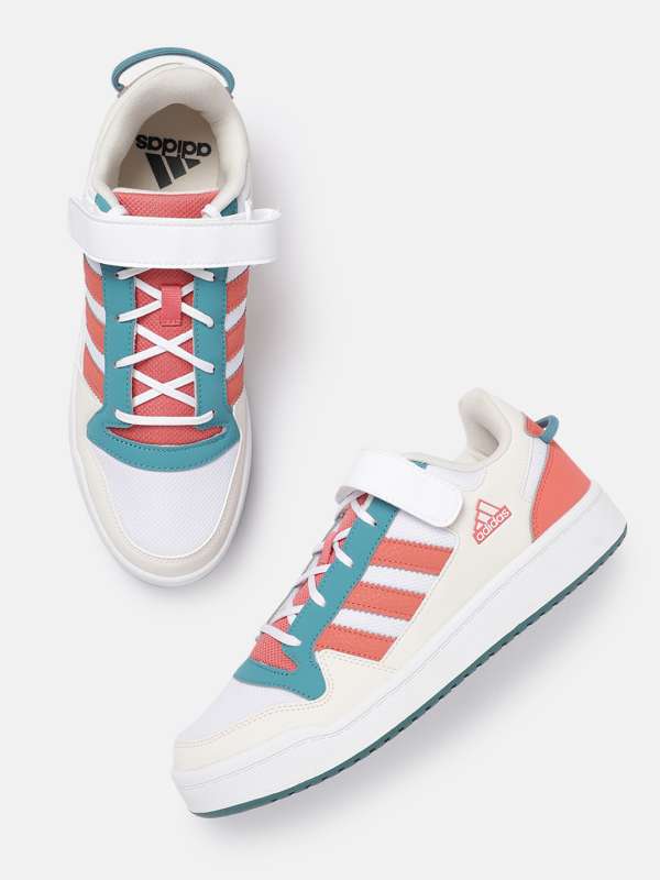 Adidas deerupt 218 new arrivals