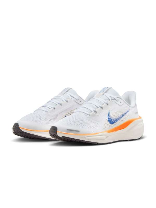 Nike shoes for kids size 5 deals