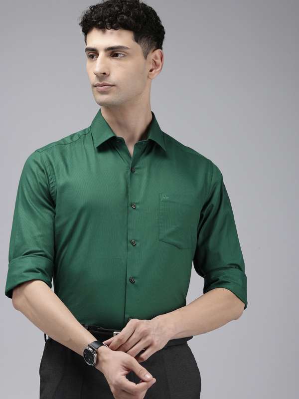 Green arrow t shirt india top