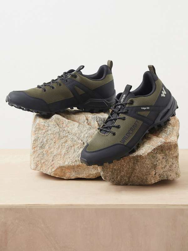 Pu footwear online on sale