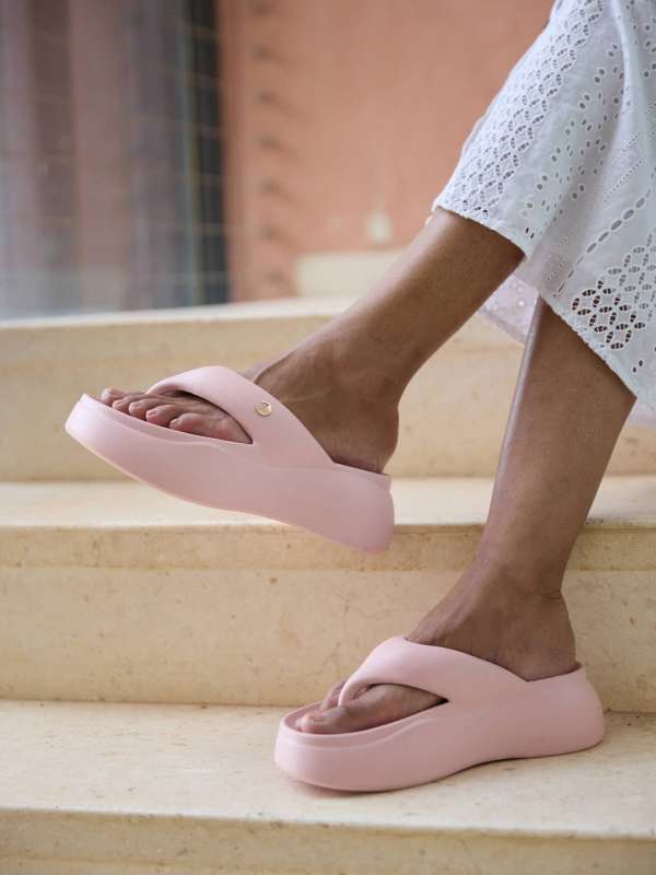 Candies flip flops store