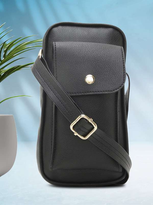 Mobile pouch with sling clearance
