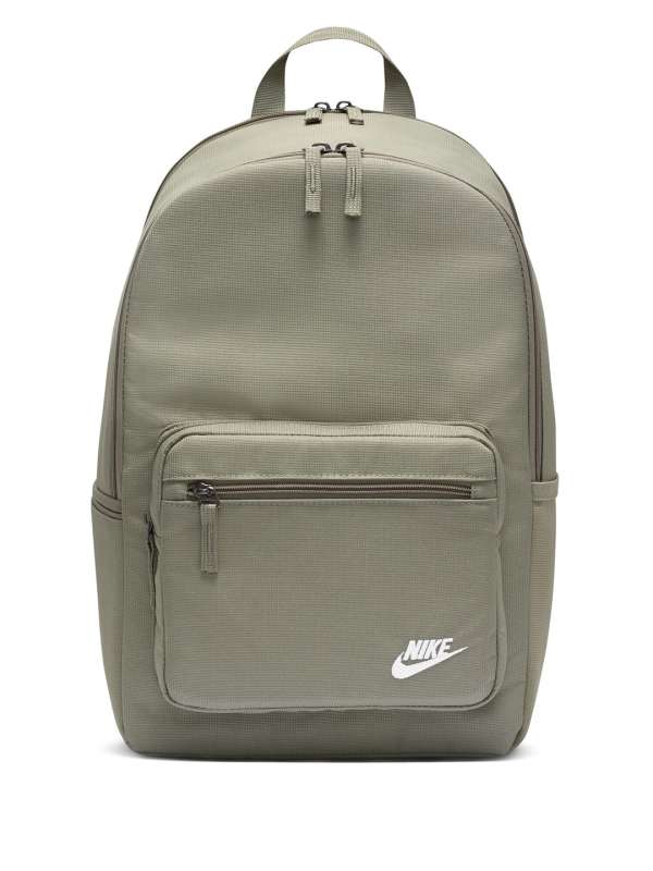 Sale Nike Backpacks Clutches Buy Sale Nike Backpacks Clutches online in India