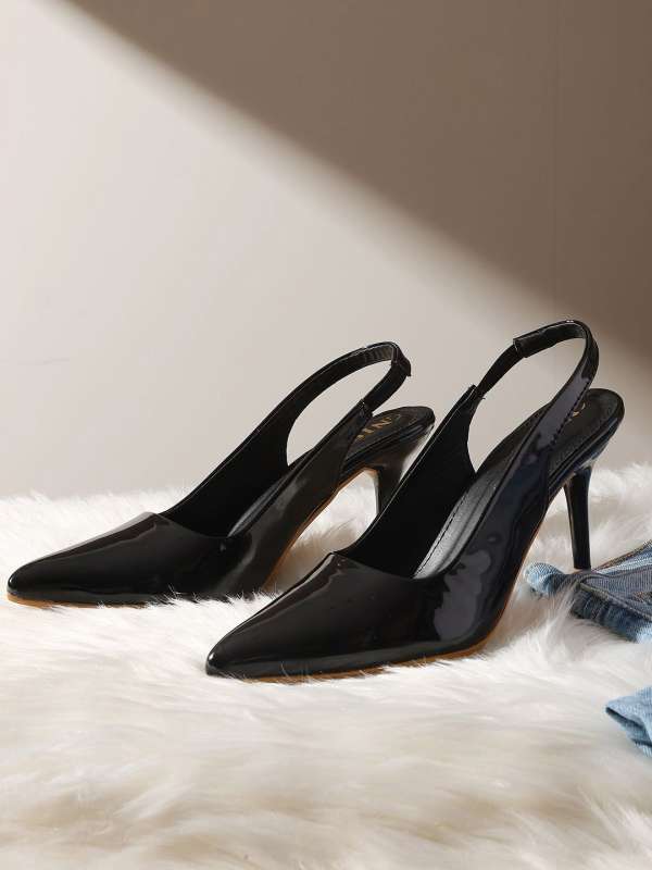 Black stiletto pump sale