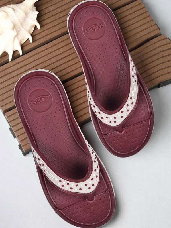 Lancer ladies slipper hot sale