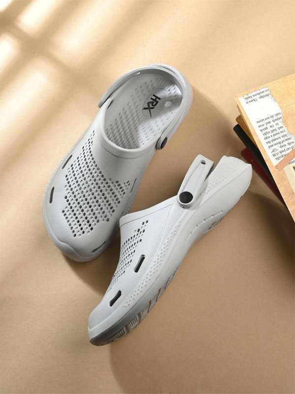 New clogs shop