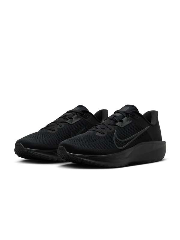All black nikes mens top