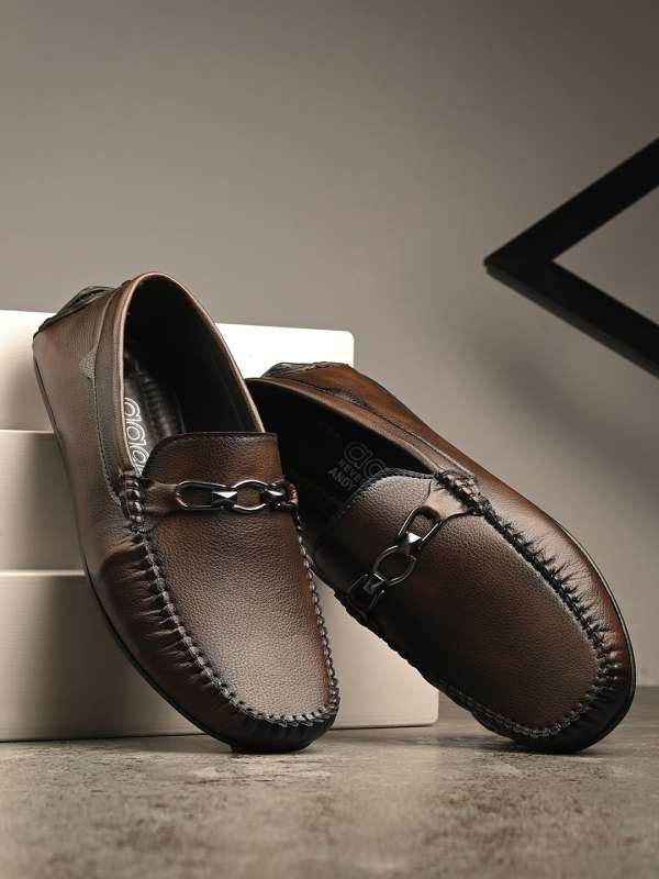 Leather shoes below 5 hotsell