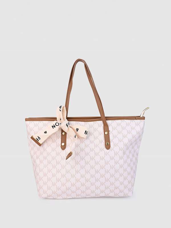 Big bazaar online bags on sale