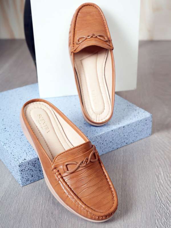 Tan moccasins womens clearance