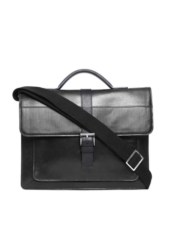 holii bags myntra