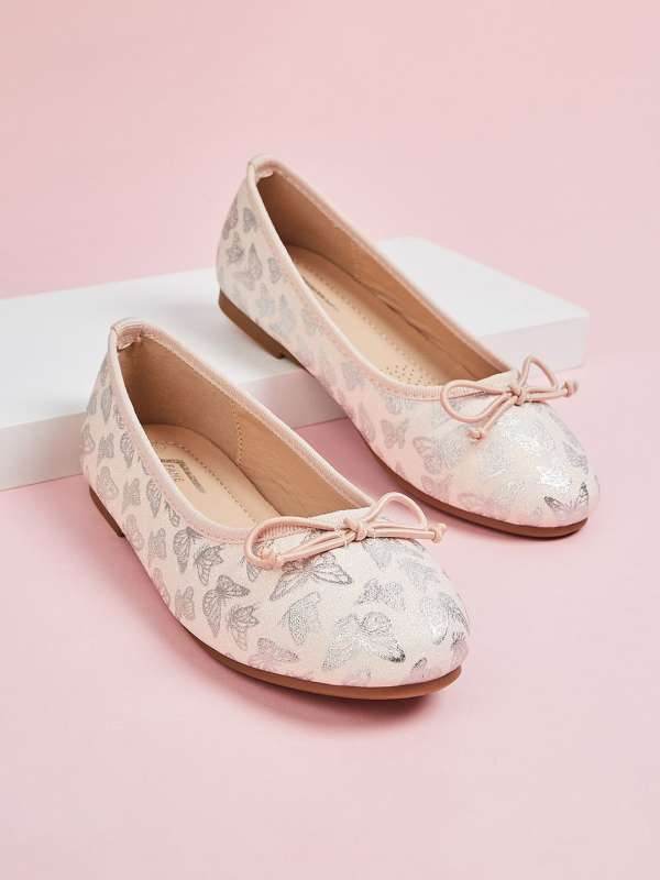 Girls flats hotsell