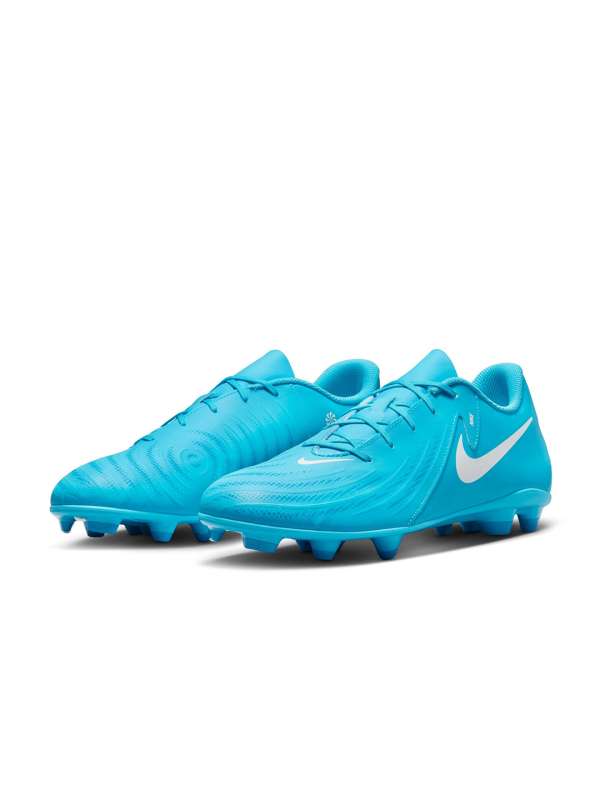 Nike football shoes online shopping discount
