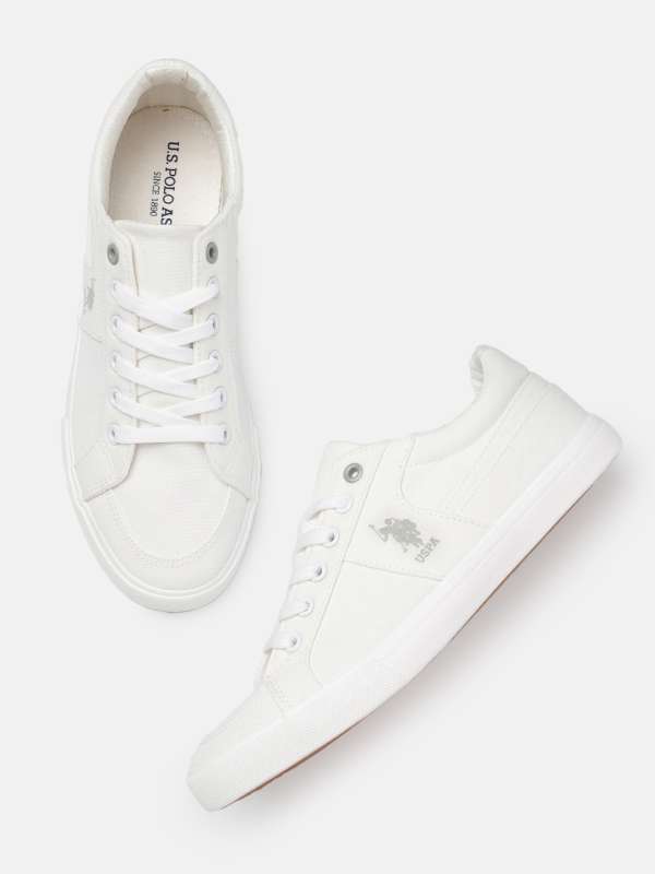 Buy sneakers india store