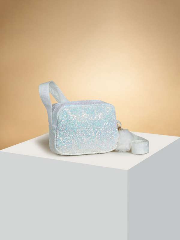 Girls Handbags Get Upto 30 on Girls Handbags Online Myntra