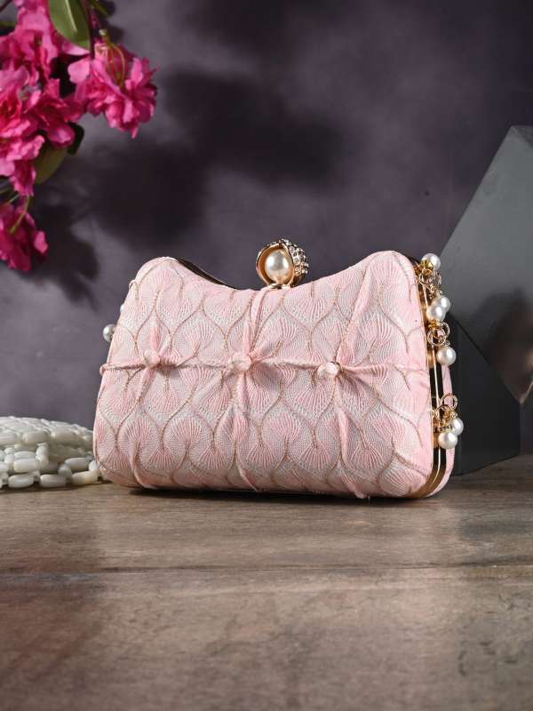 Cute clutches for cheap store
