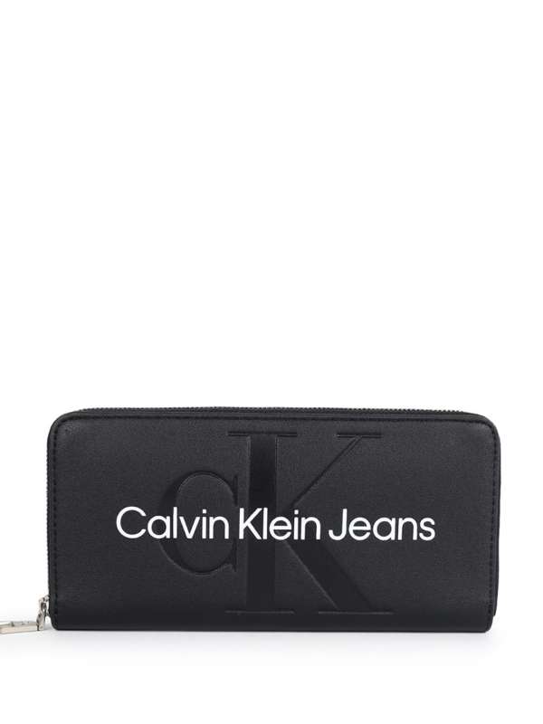 Calvin Klein Wallets Buy Calvin Klein Wallets online in India