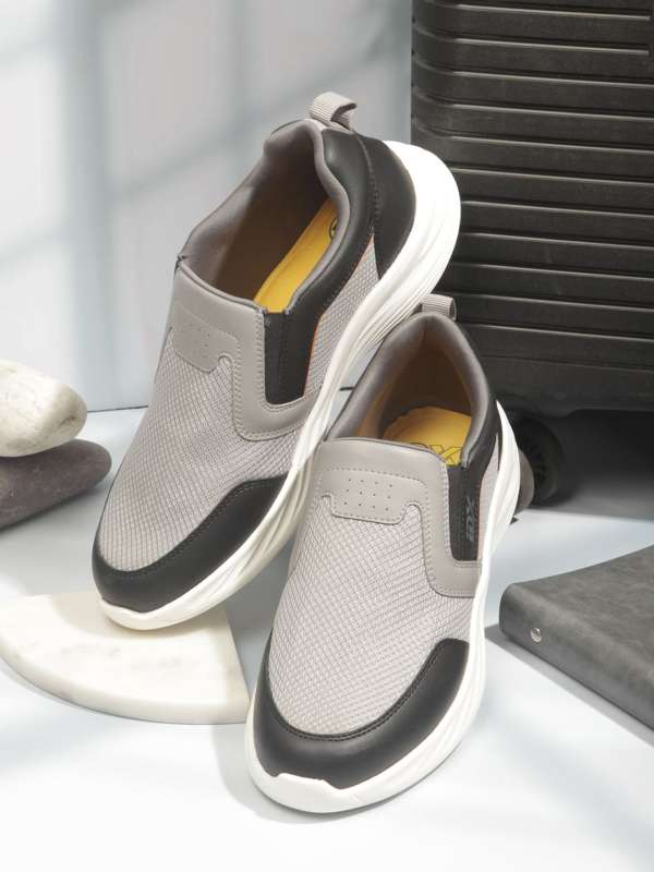 Aeropostale Black White Lucas Slip On Sneakers 8520375.htm Buy Aeropostale Black White Lucas Slip On Sneakers 8520375.htm online in India