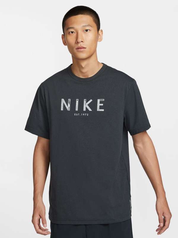 Nike TShirts Buy Nike T shirts Online in India Myntra