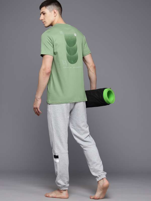 Yoga apparel online discount