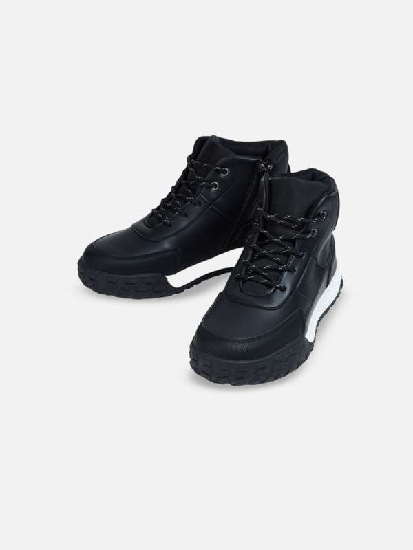 Forever 21 Flat Boots Casual Shoes Buy Forever 21 Flat Boots Casual Shoes online in India