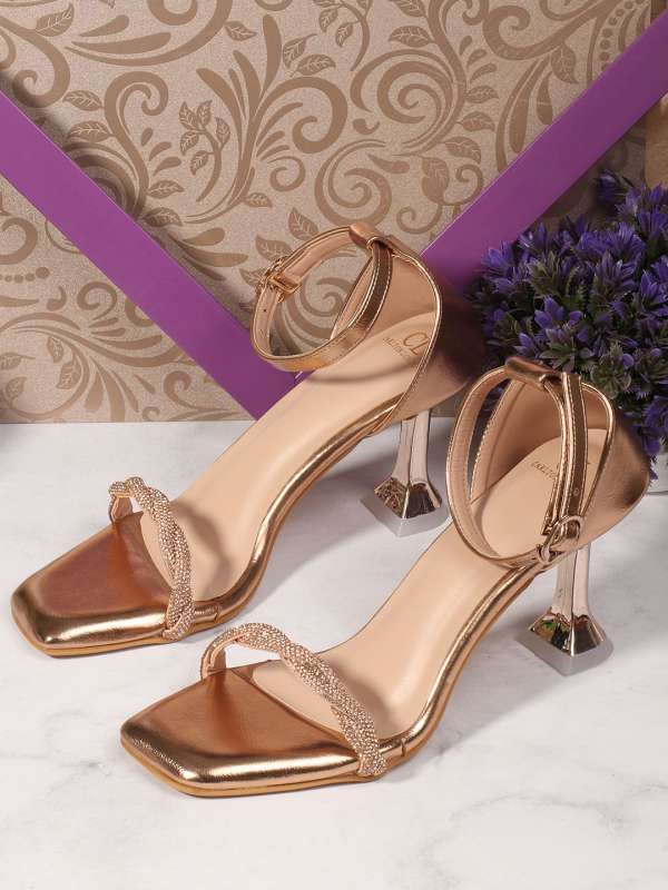 Golden stilettos online india sales