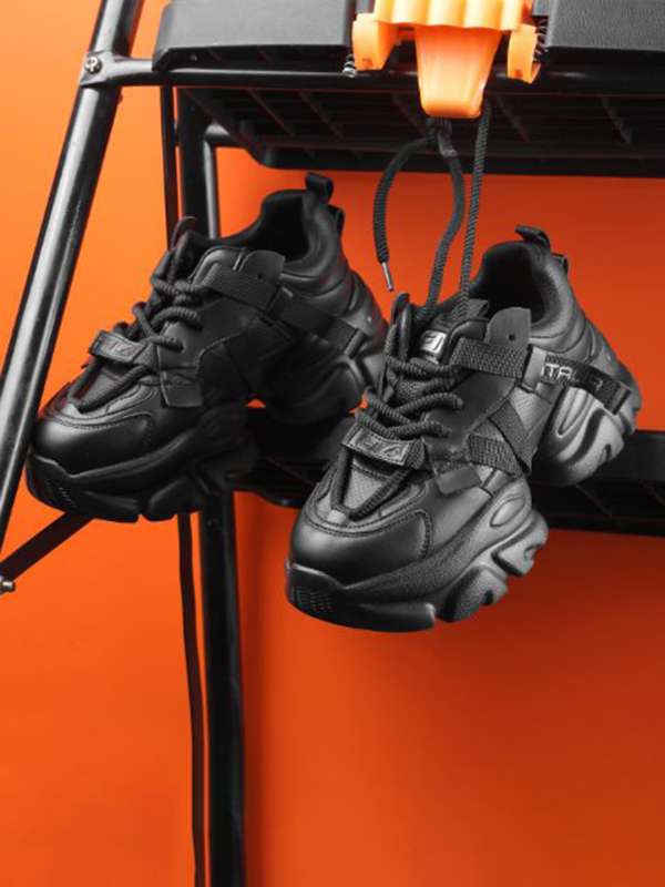 Balenciaga myntra store