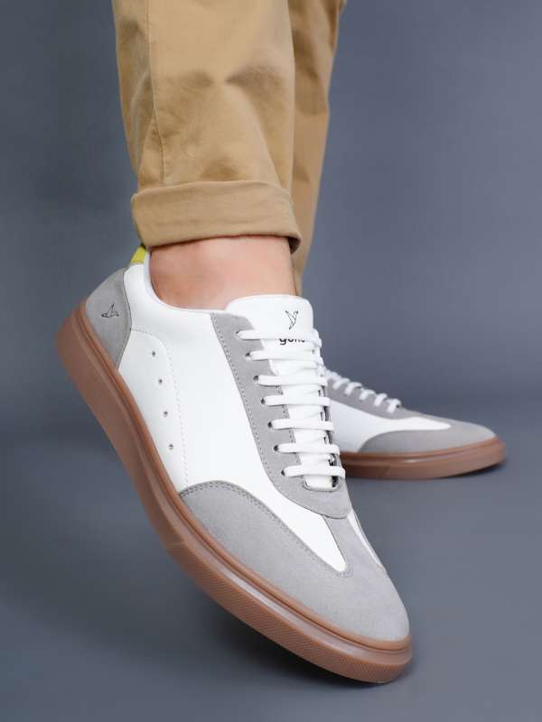 Premium casual shoes outlet