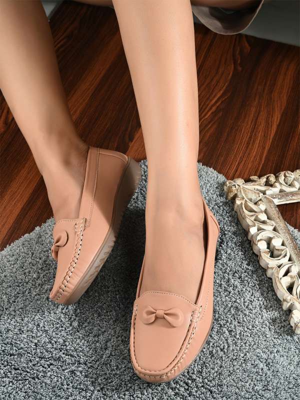 Pink moccasins womens shoes deals