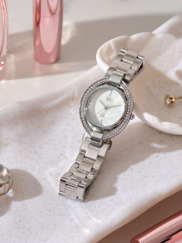 Women Fastrack Watches Upto 30 Off on Fastrack Watches for Women Online Myntra
