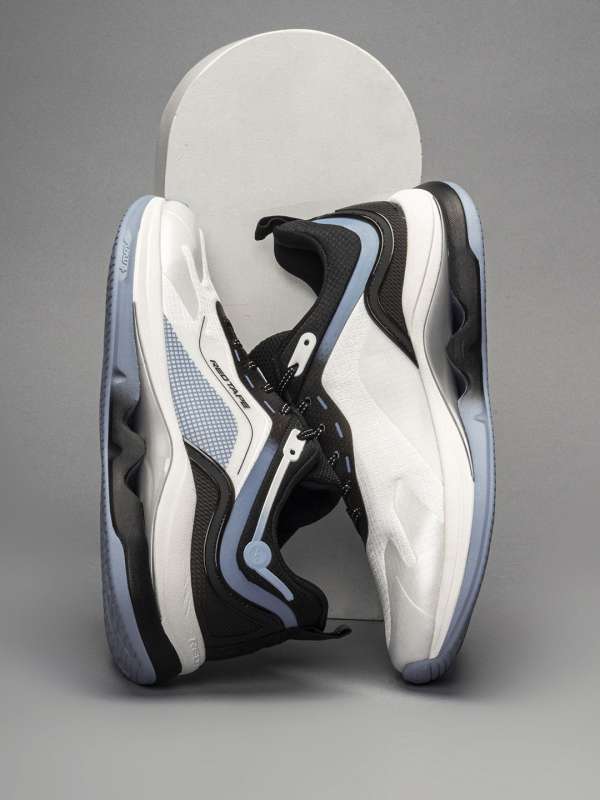 Shoes for men in myntra clearance