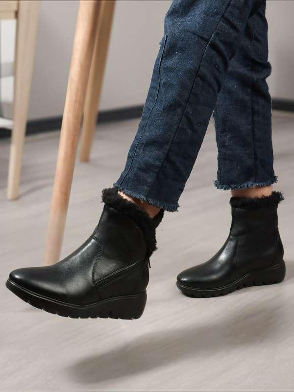 Winter Women Boots Buy Winter Women Boots online in India