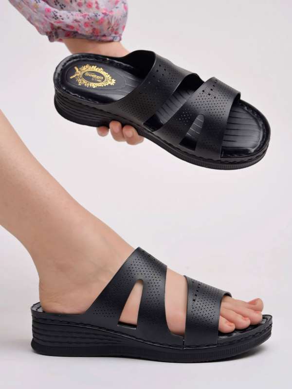 Black casual wedges best sale